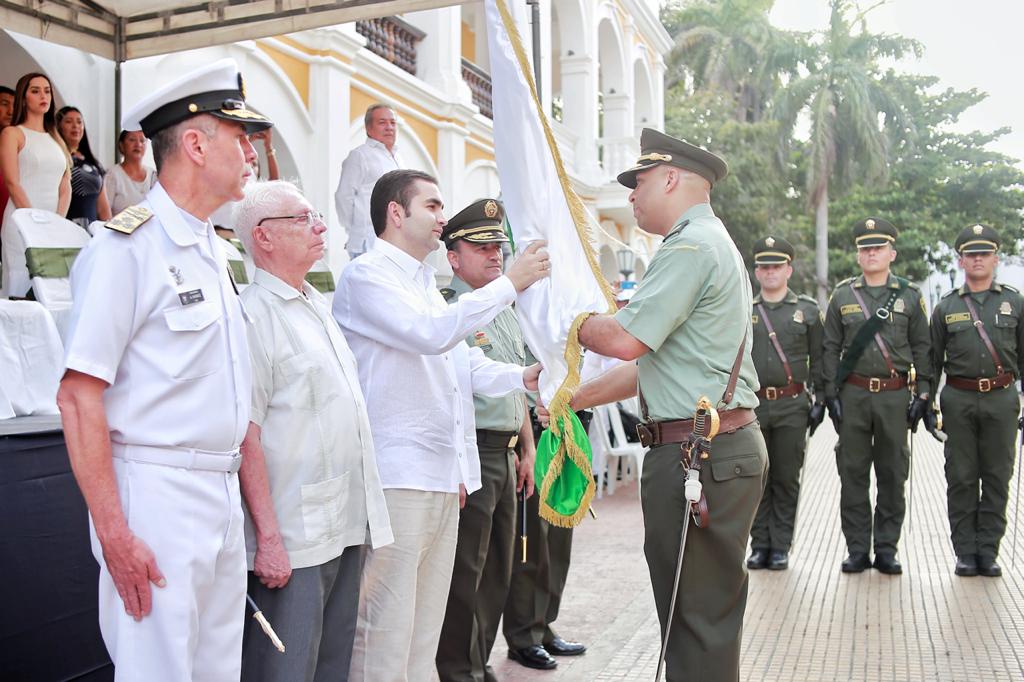 nuevo comandante del Departamento de Policía Bolívar