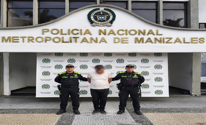 policías capturan hombre por violencia intrafamiliar en Manizales 