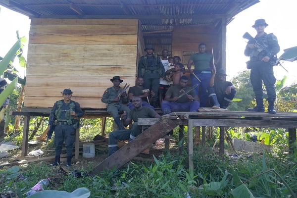 Construimos-vivienda-a-familia-vulnerable-en-Quibdó  