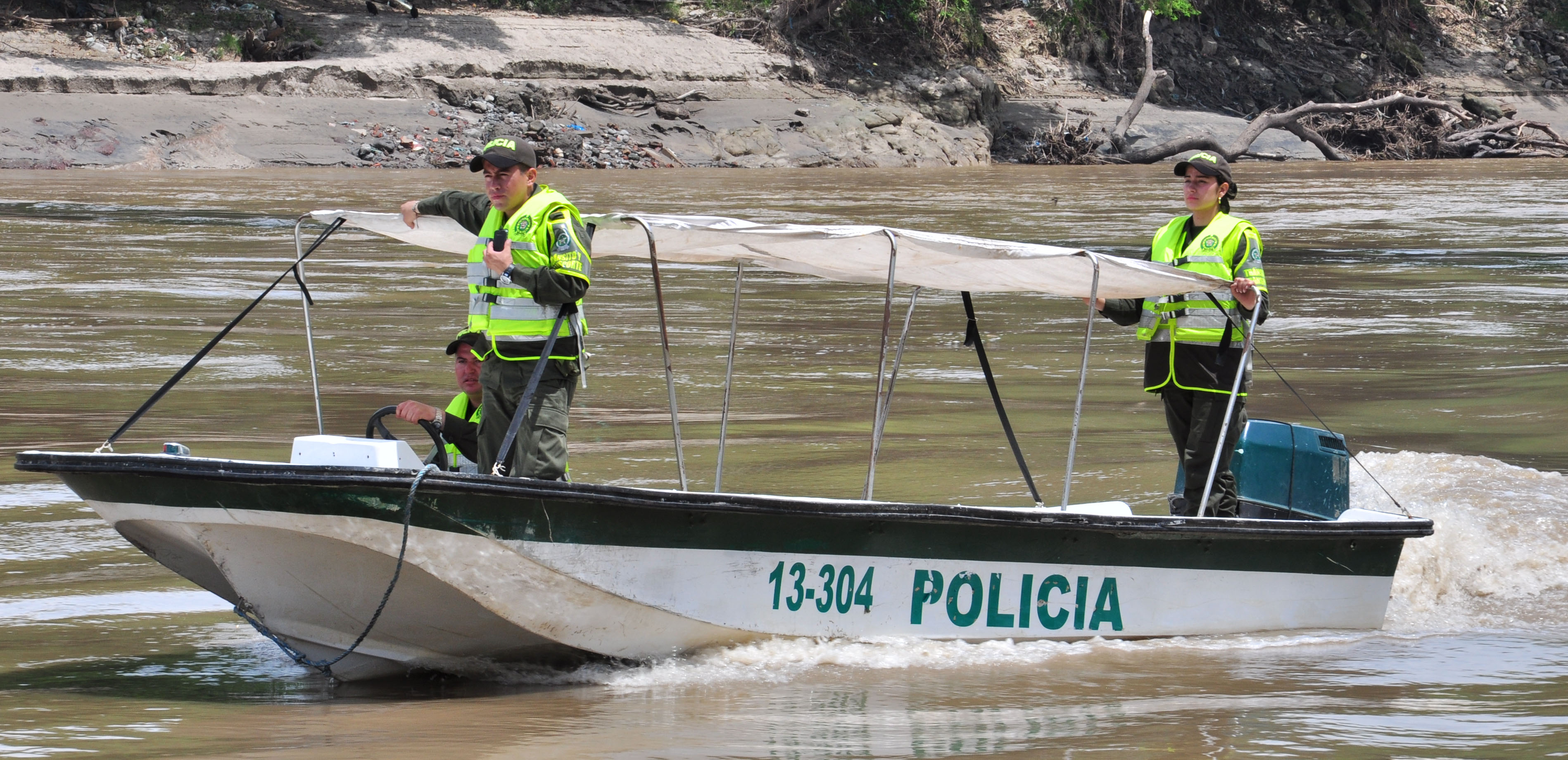kit-de-carretera-policia nacional-redes sociales-prevencion-fin de año