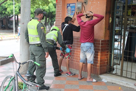 “Yo cumplo la cuarentena para salvar vidas en el Cesar”.