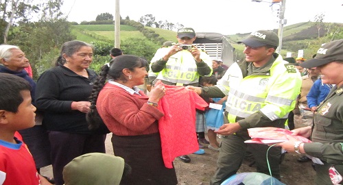 101214-campana-regalos-mercados-nariño