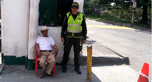 REGRESO-HOGAR-ABULO-PERDIDO-ESTACION-DOSQUEBRADAS-94-FAMILIA