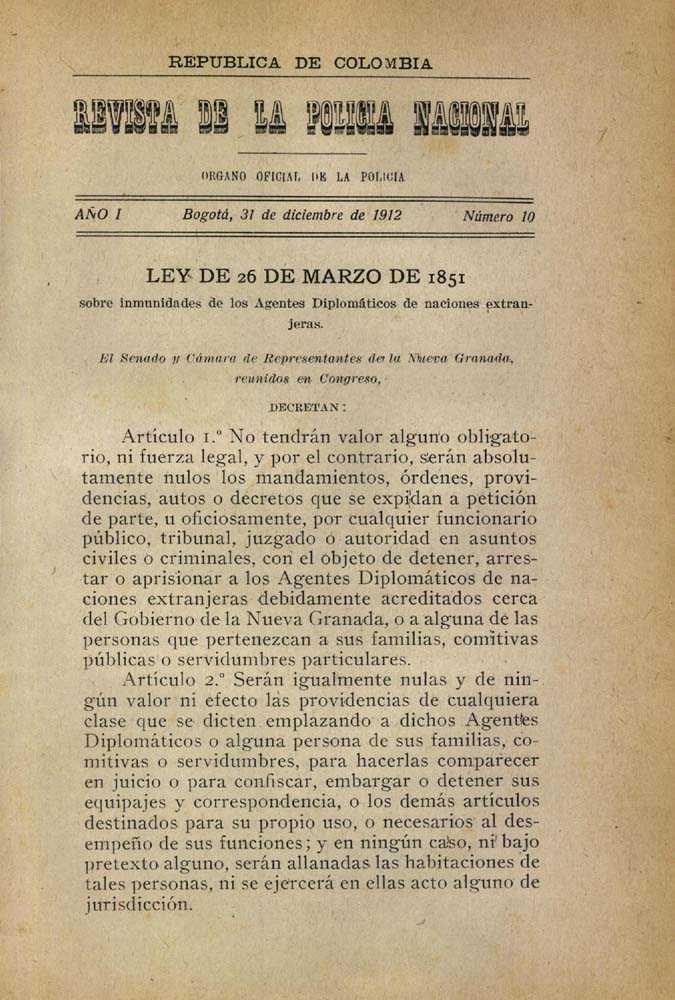 Portada de la Revista de la Polic&iacute;a