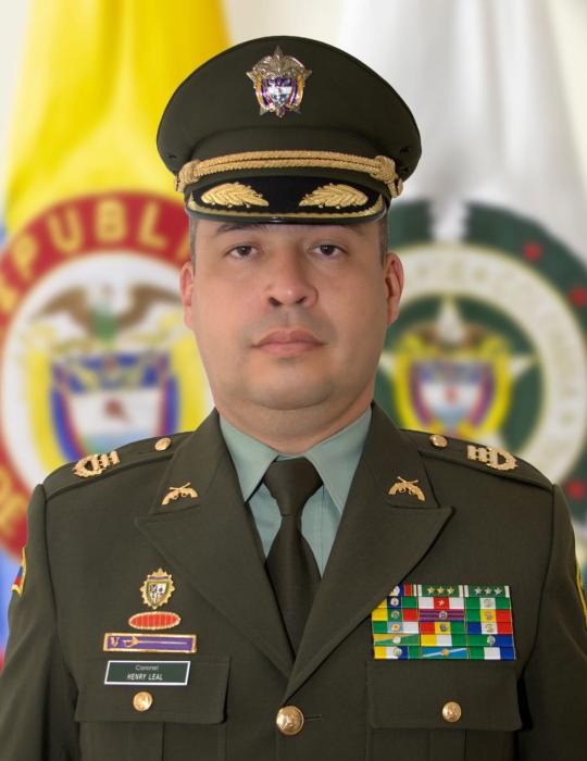 Coronel Henry Alexander Leal Vel&aacute;squez 